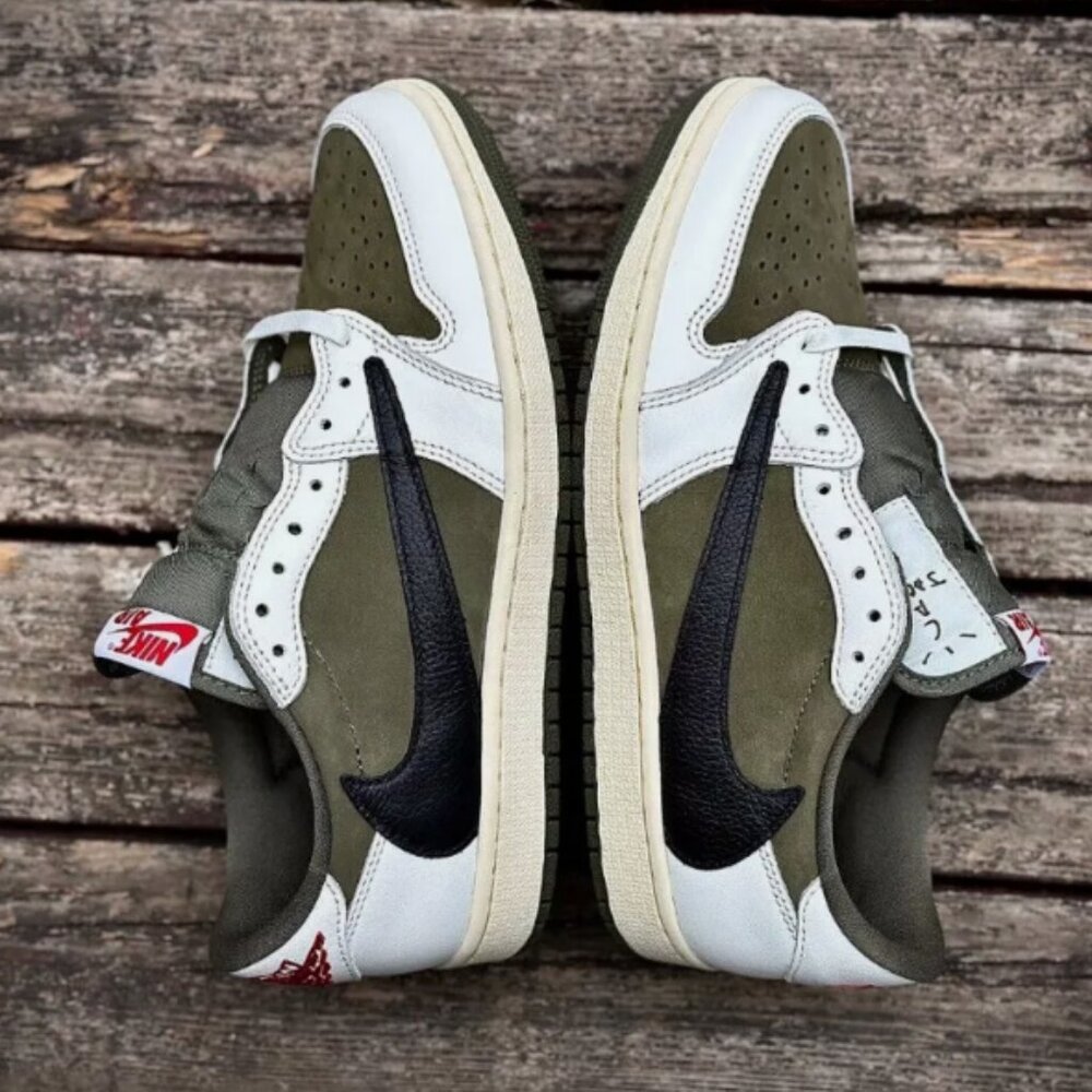 AJ 1 Retro Low OG SP x Travi Scot Medium Olive